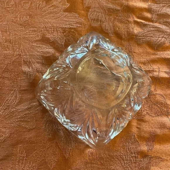 Shannon Designs of Ireland Lead Crystal Bowl - Picture 3 of 5